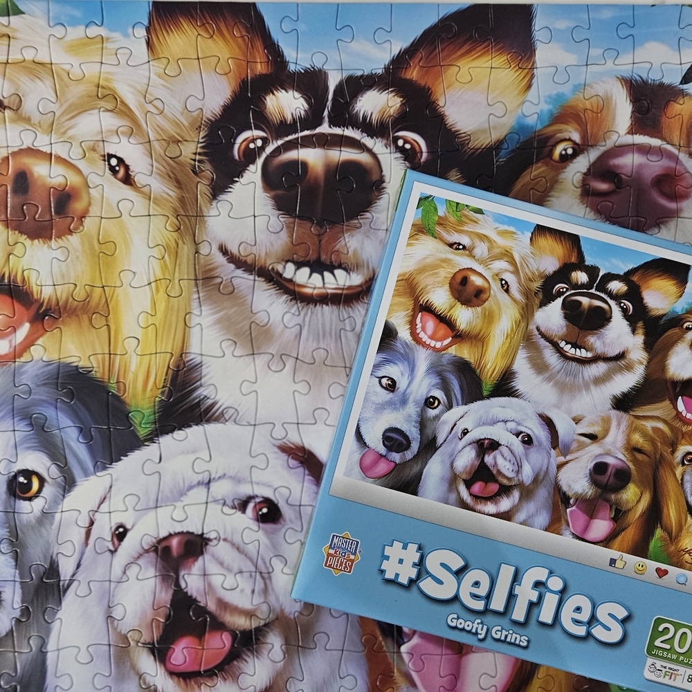 #Selfies Goofy Grins 200-Piece Puzzle